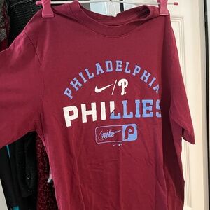 Phillies t shirt Nike